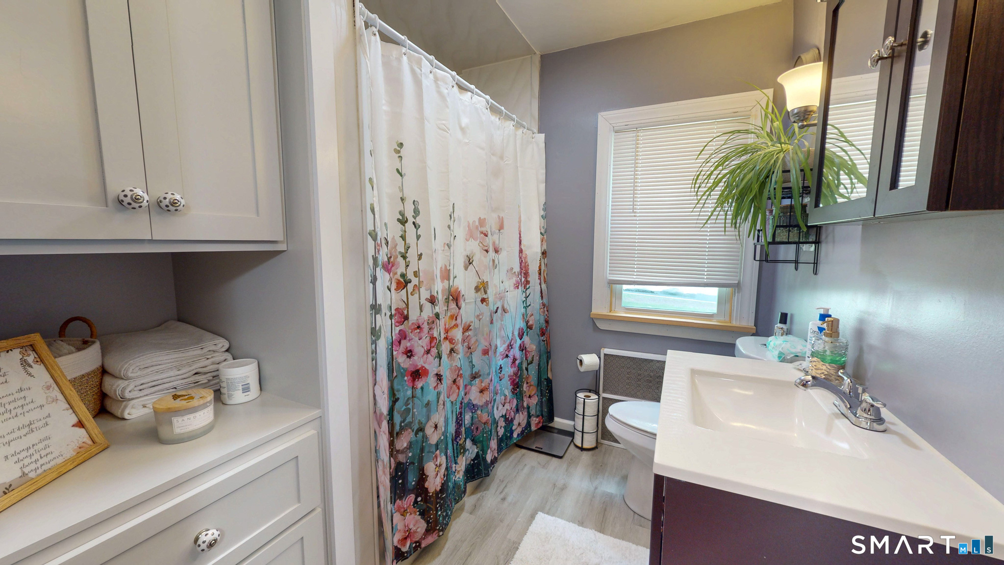 1512 Route 32 Montville CT 06382