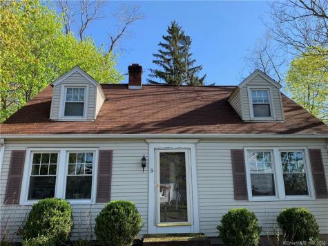5 Daniel Road Hamden CT 06517