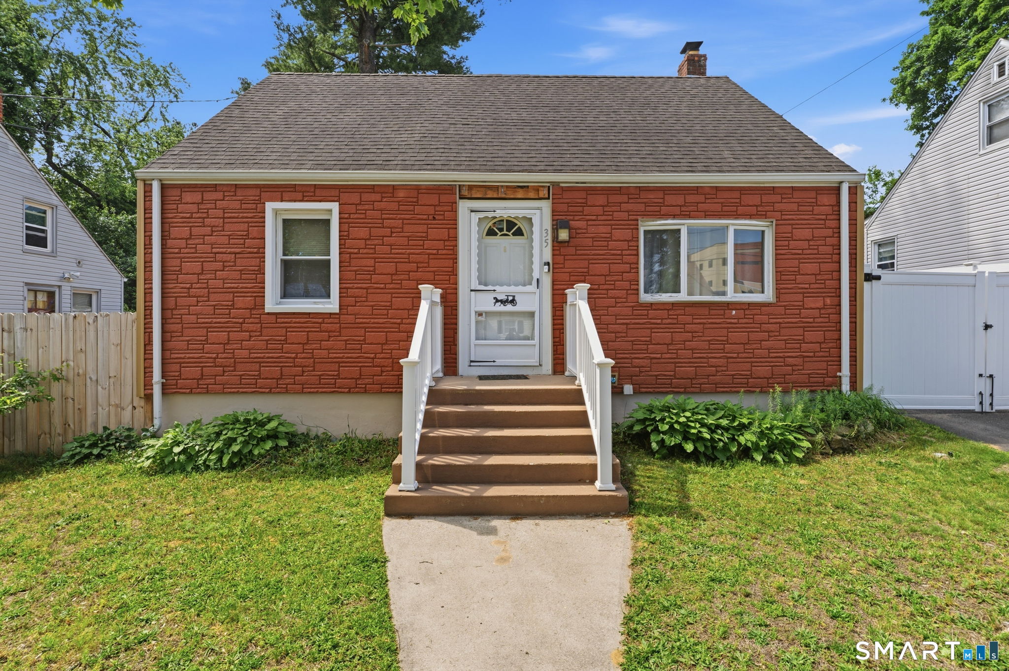 35 Woodstock Street Hartford CT 06112