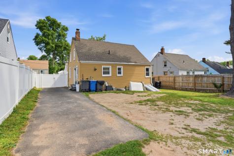 35 Woodstock Street Hartford CT 06112