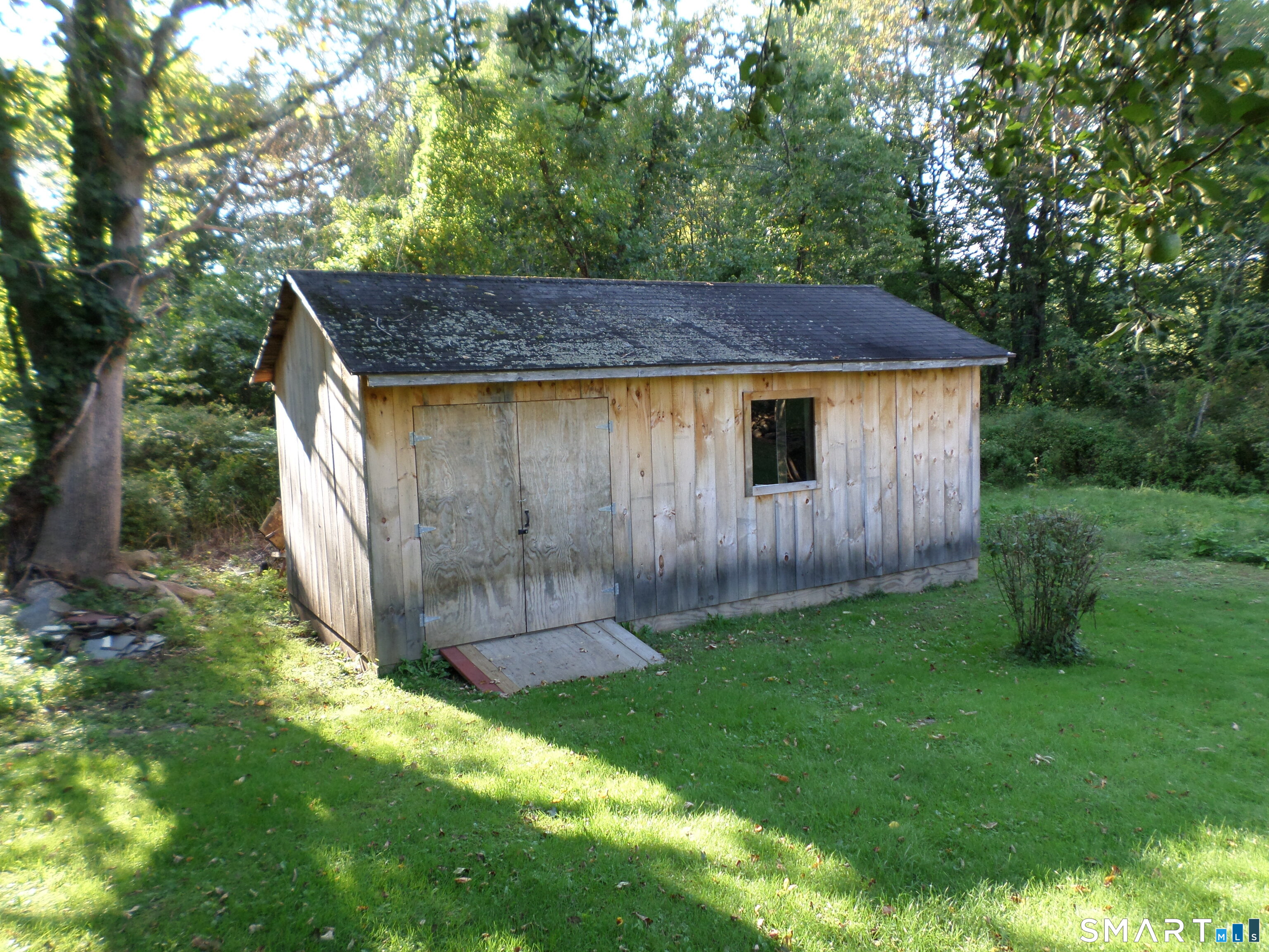 19 North Road Ashford CT 06278