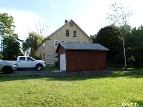 19 North Road Ashford CT 06278
