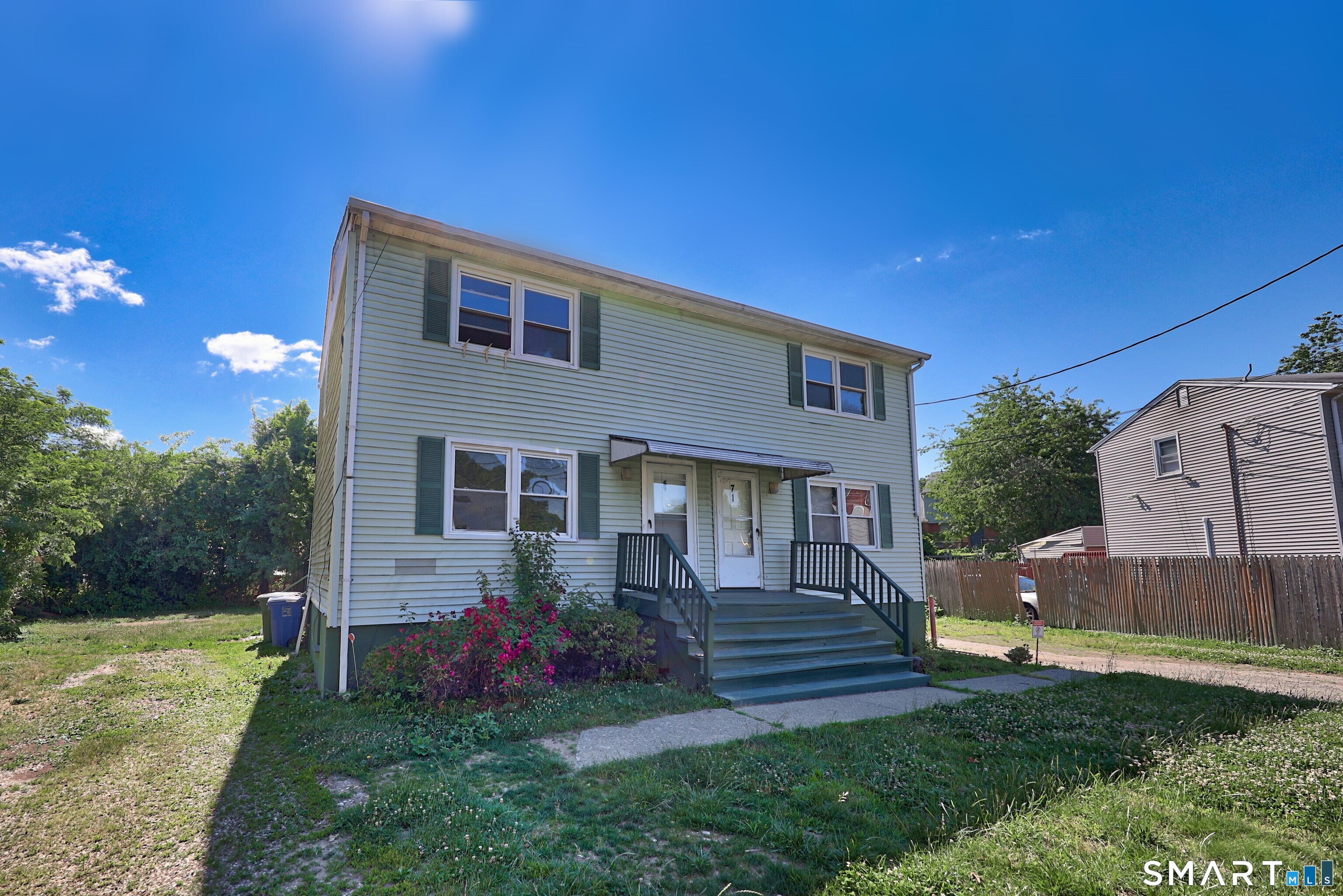 69 Sunshine Circle Bridgeport CT 06606