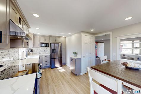 7 Ivy Lane Danbury CT 06811