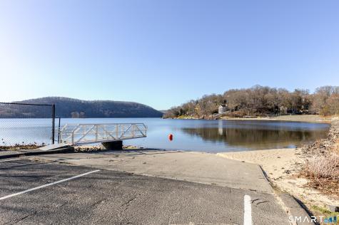 7 Ivy Lane Danbury CT 06811