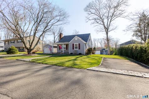 7 Ivy Lane Danbury CT 06811