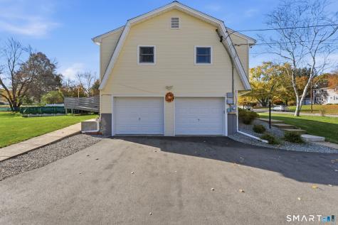 45 Caribou Drive Norwich CT 06360