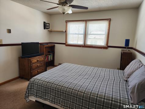 31 Claremont Street Bristol CT 06010