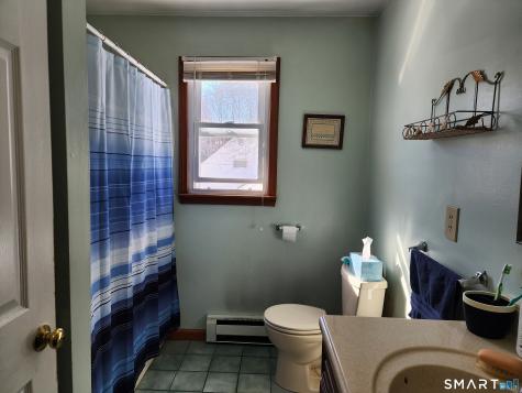 31 Claremont Street Bristol CT 06010