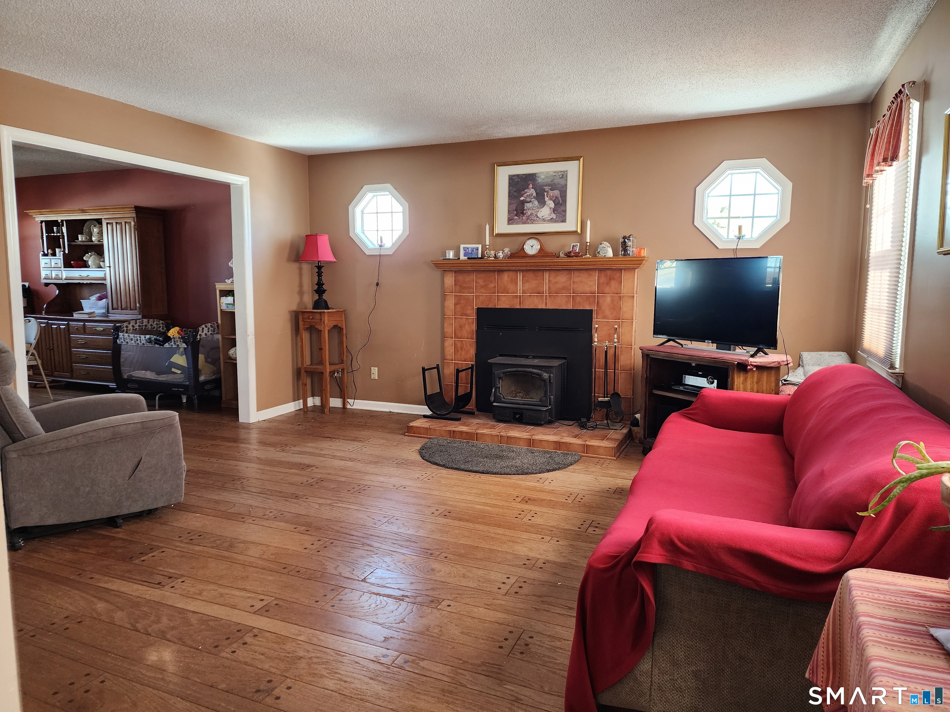 31 Claremont Street Bristol CT 06010