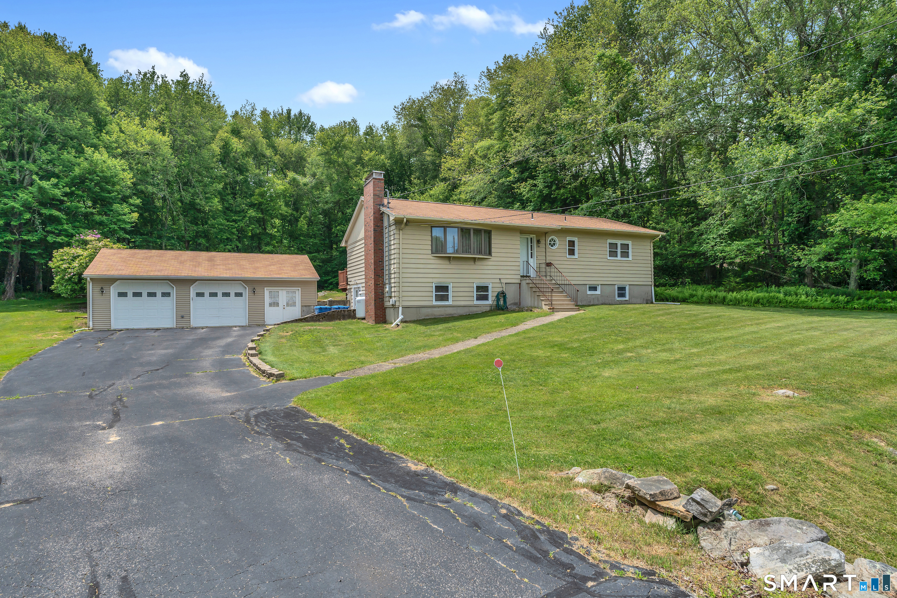 688 Raymond Hill Road Montville CT 06382