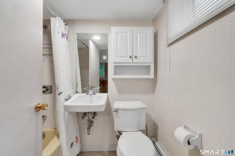688 Raymond Hill Road Montville CT 06382