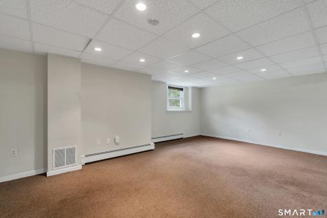 688 Raymond Hill Road Montville CT 06382