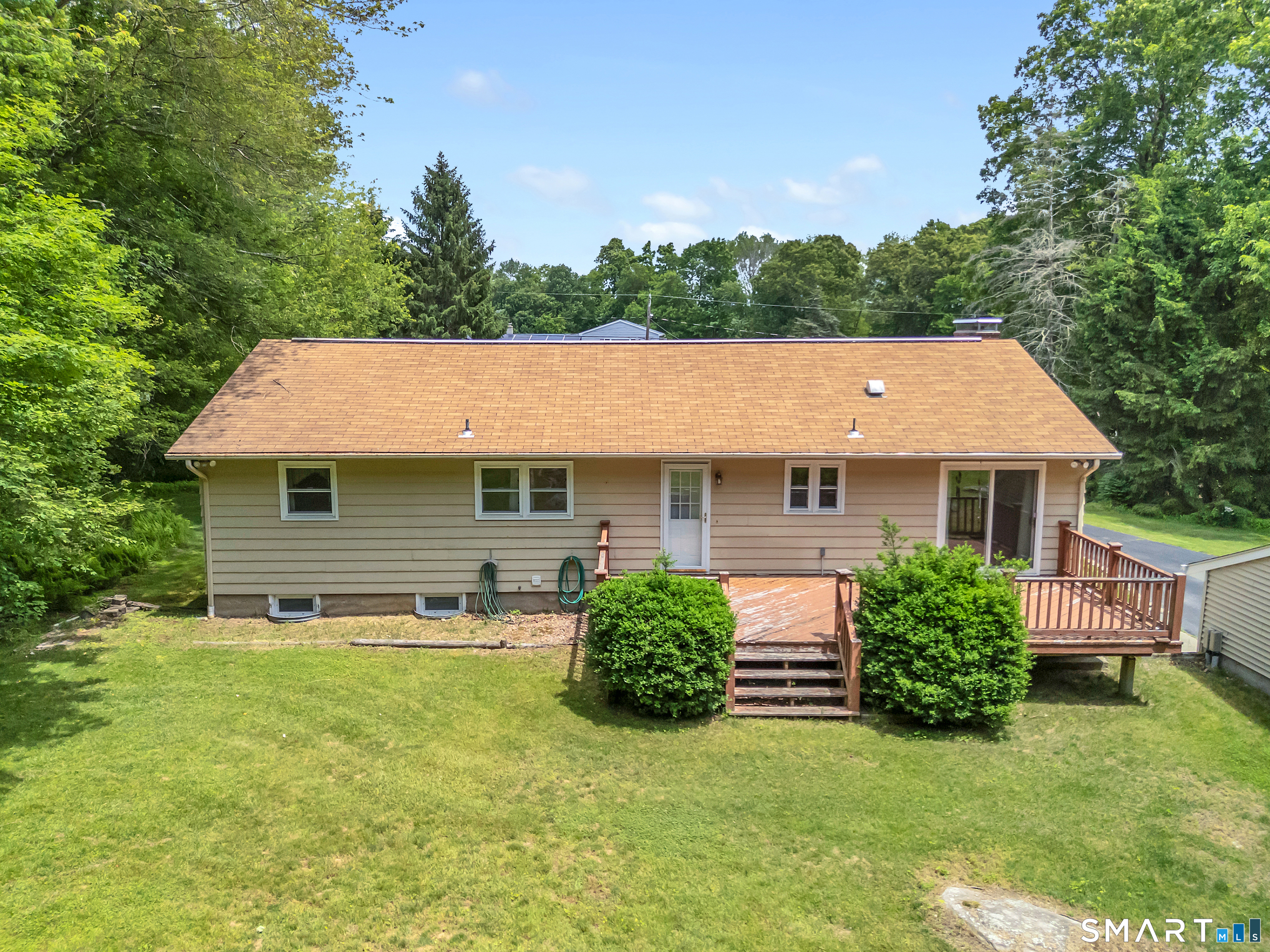 688 Raymond Hill Road Montville CT 06382