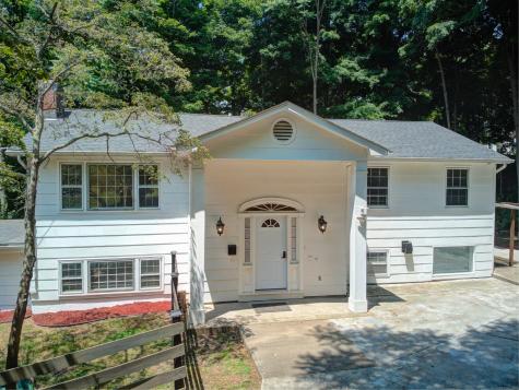 50 Carroll Avenue Norwich CT 06360