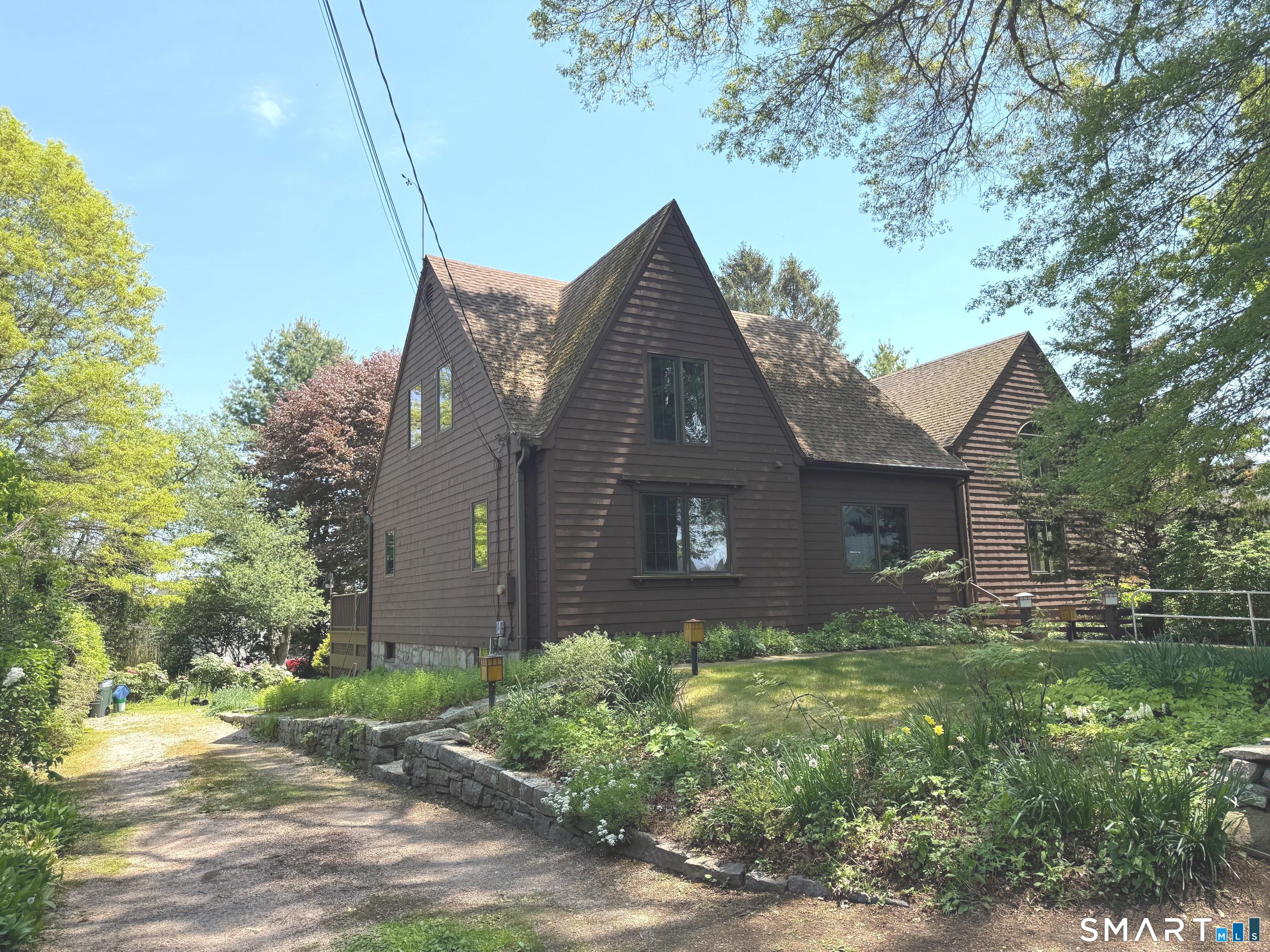 8 Ivy Road Stonington CT 06355