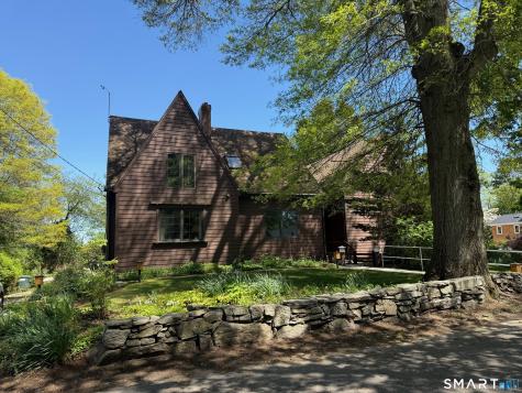 8 Ivy Road Stonington CT 06355