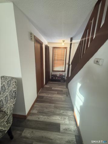 9 Brown Avenue Windsor CT 06095