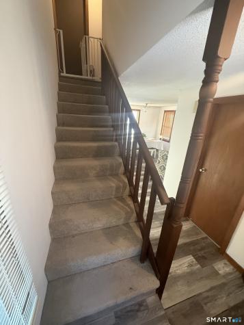 9 Brown Avenue Windsor CT 06095