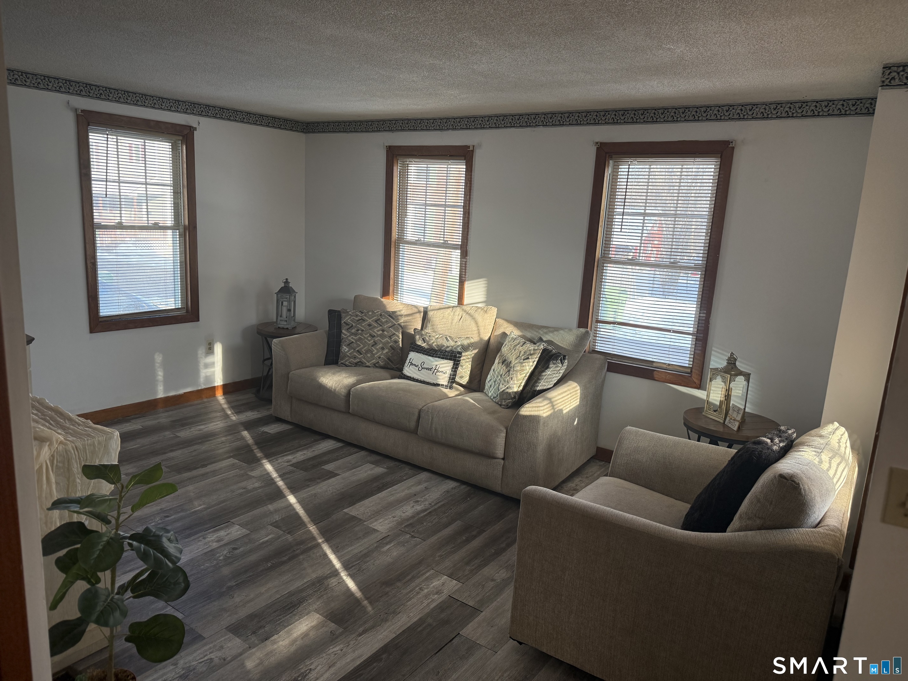 9 Brown Avenue Windsor CT 06095