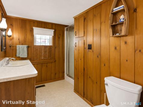 114 Lake Drive East Hampton CT 06424
