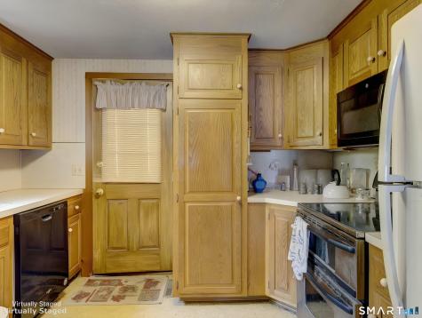 114 Lake Drive East Hampton CT 06424
