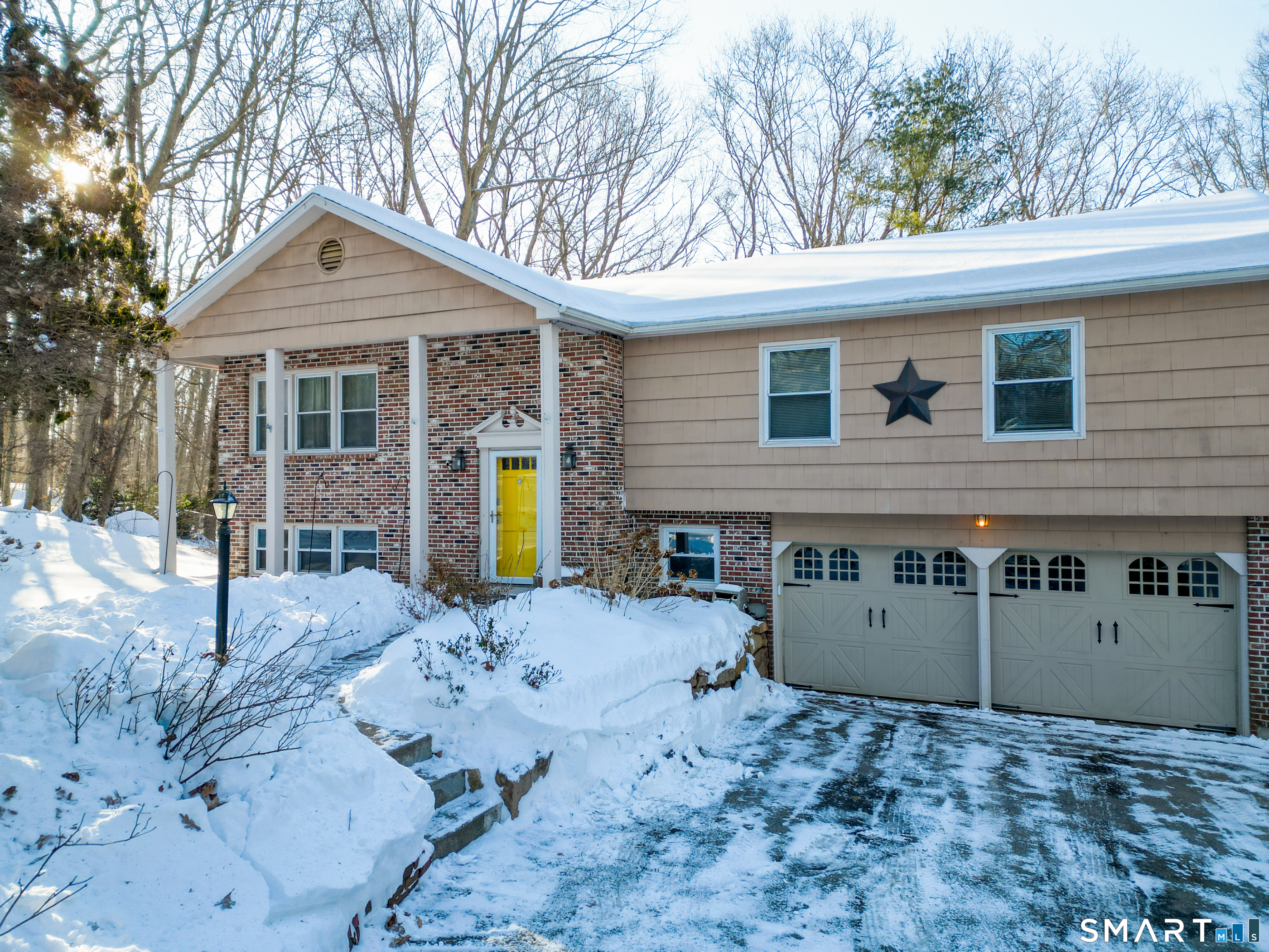 6 Overlook Road Ledyard CT 06335