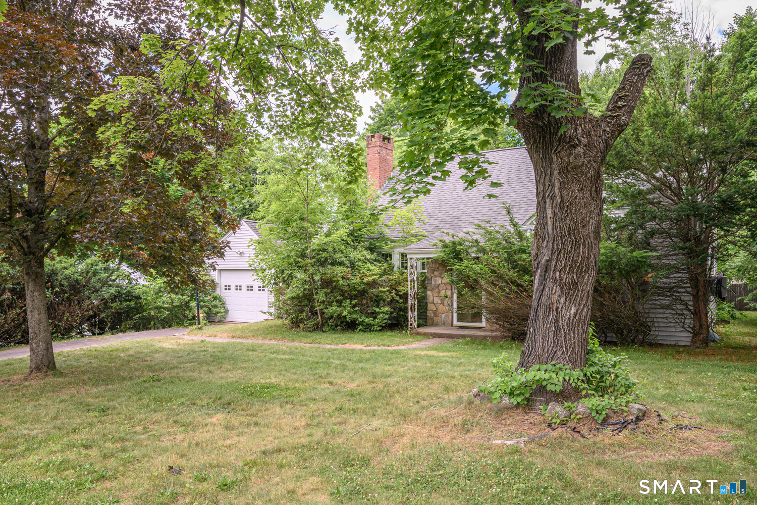30 Steep Hollow Lane Manchester CT 06040