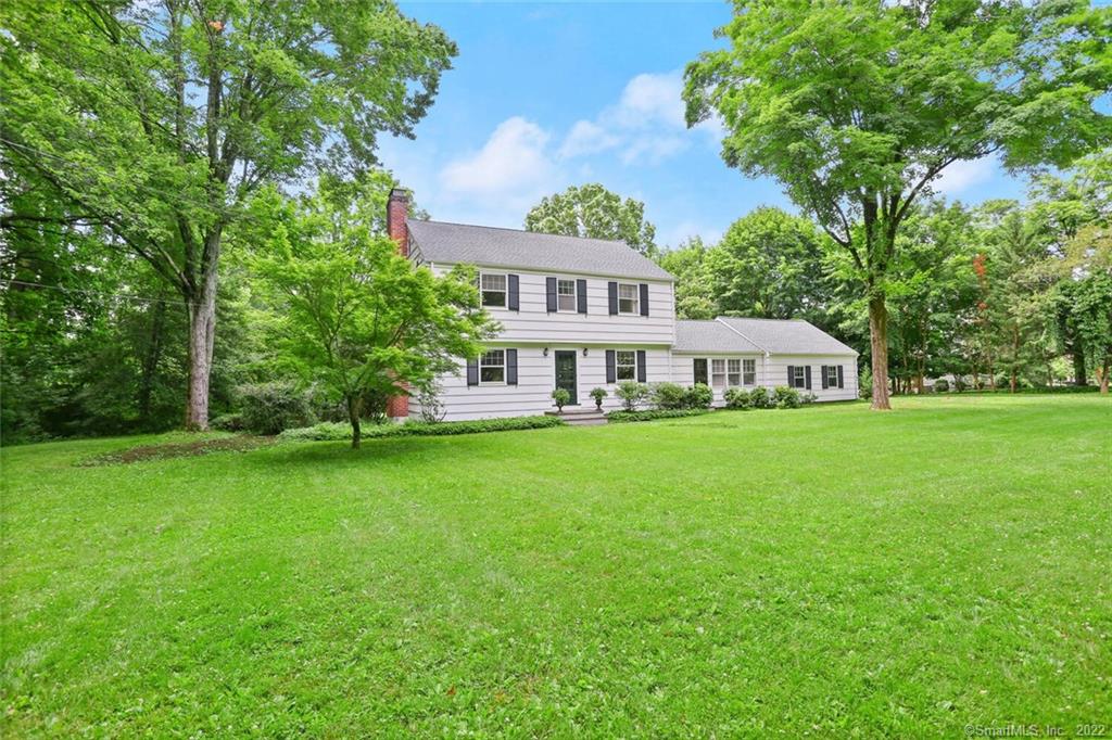 1569 Brookside Drive Fairfield CT 06824