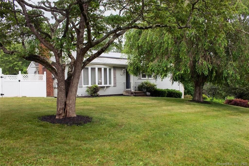 38 Deerfield Drive Shelton CT 06484