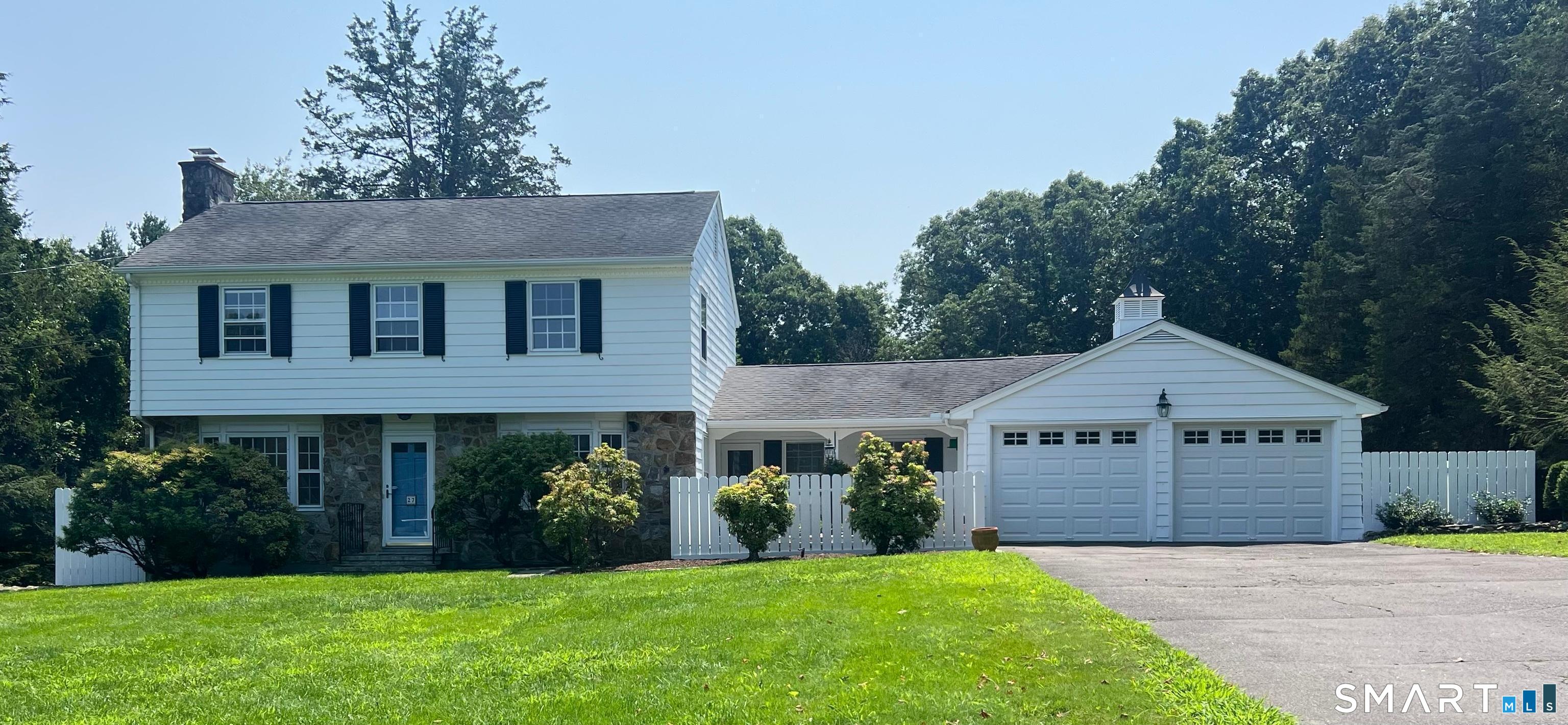 27 Brittany Avenue Trumbull CT 06611