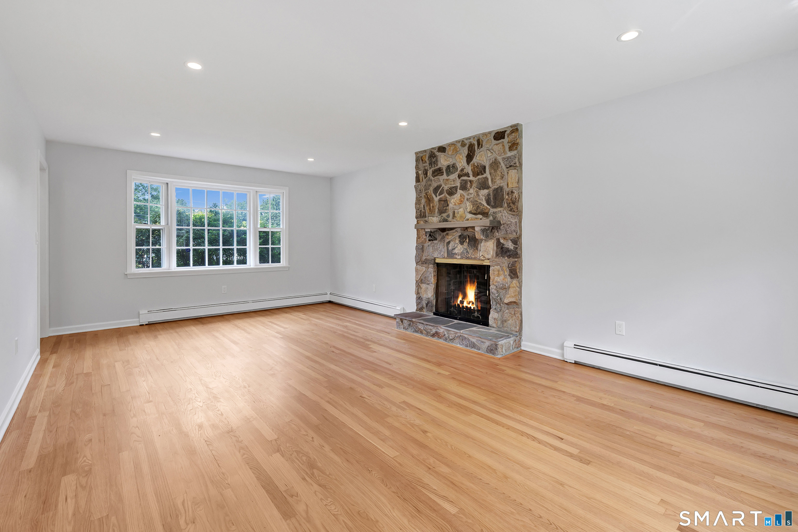 27 Brittany Avenue Trumbull CT 06611
