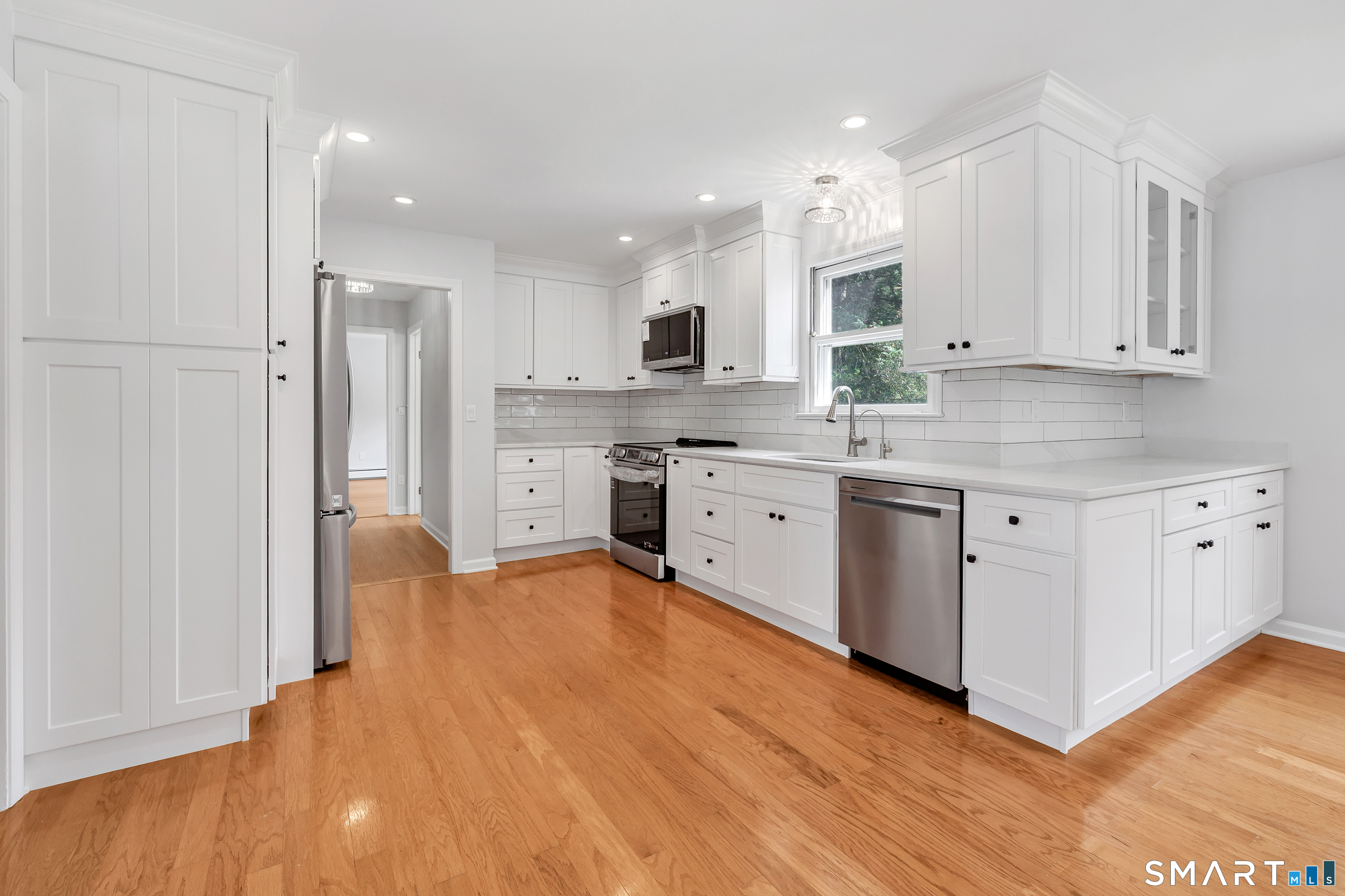 27 Brittany Avenue Trumbull CT 06611