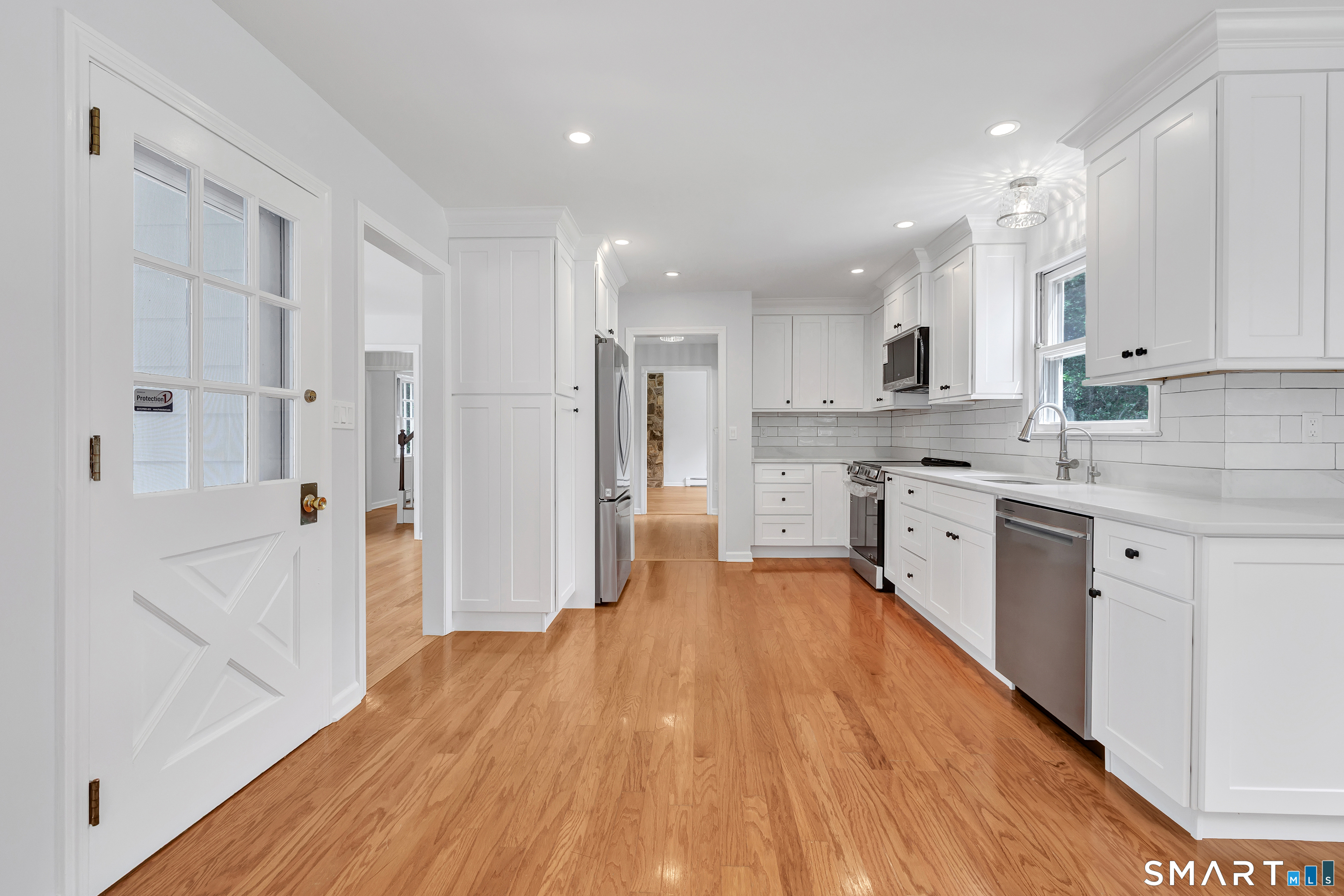 27 Brittany Avenue Trumbull CT 06611