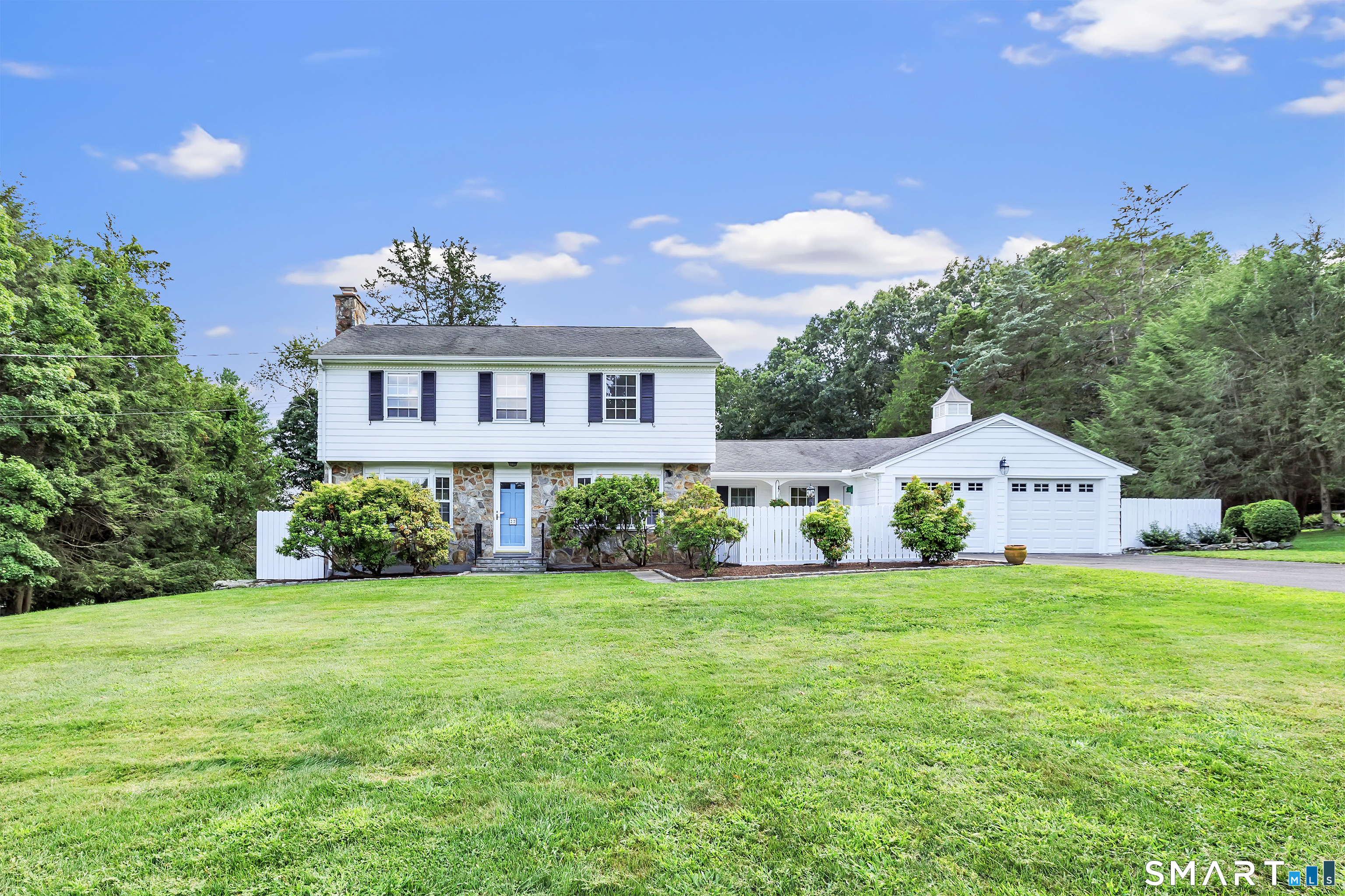 27 Brittany Avenue Trumbull CT 06611