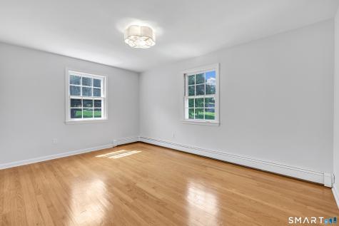 27 Brittany Avenue Trumbull CT 06611