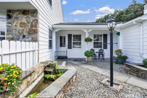 27 Brittany Avenue Trumbull CT 06611