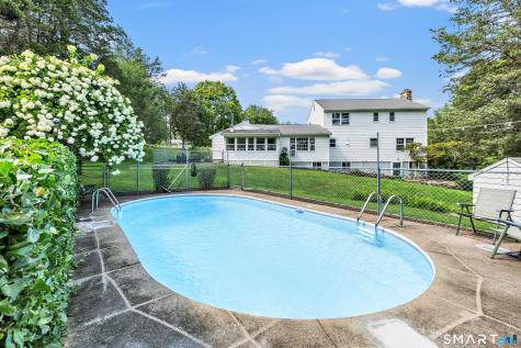 27 Brittany Avenue Trumbull CT 06611
