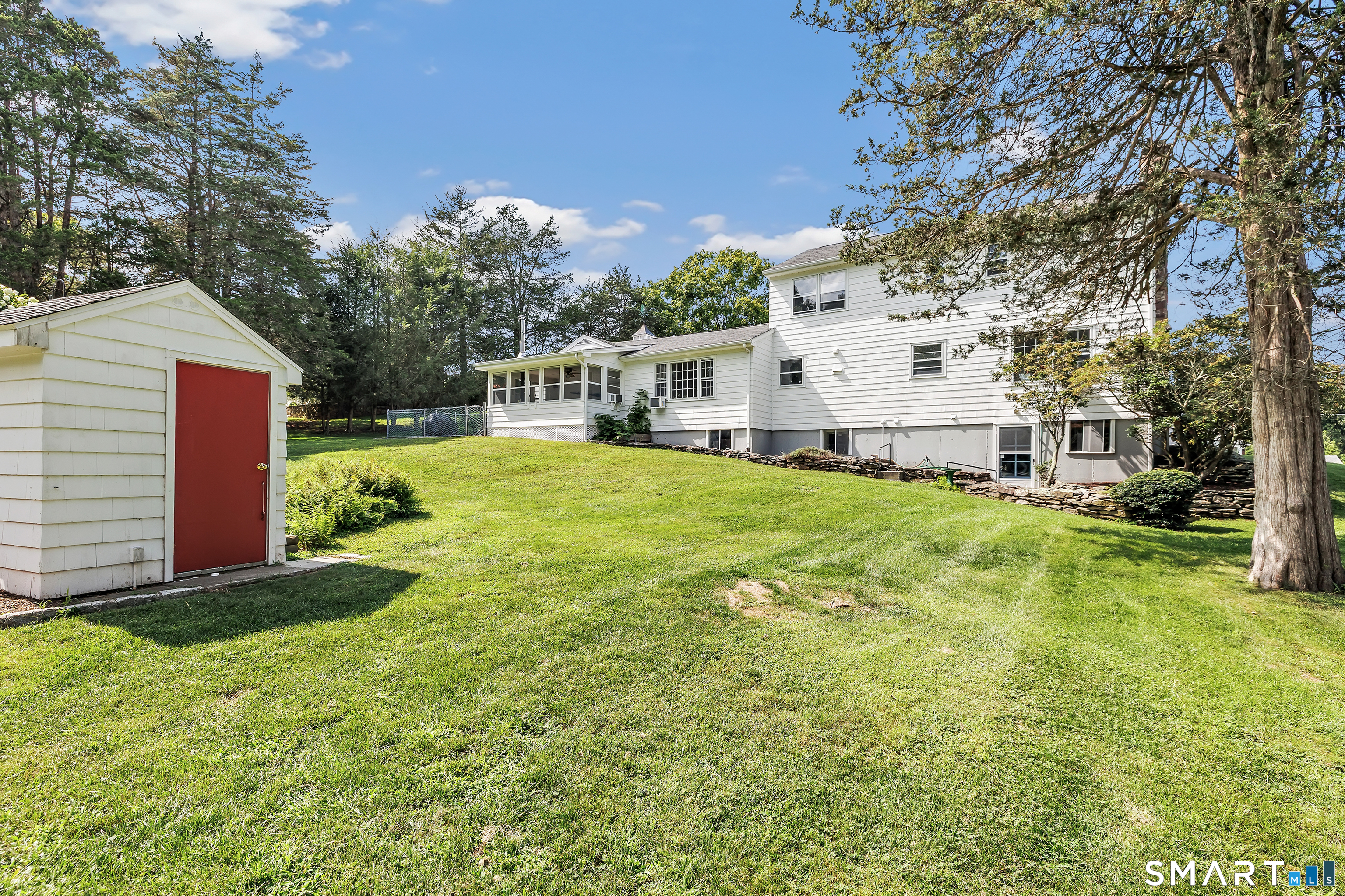 27 Brittany Avenue Trumbull CT 06611