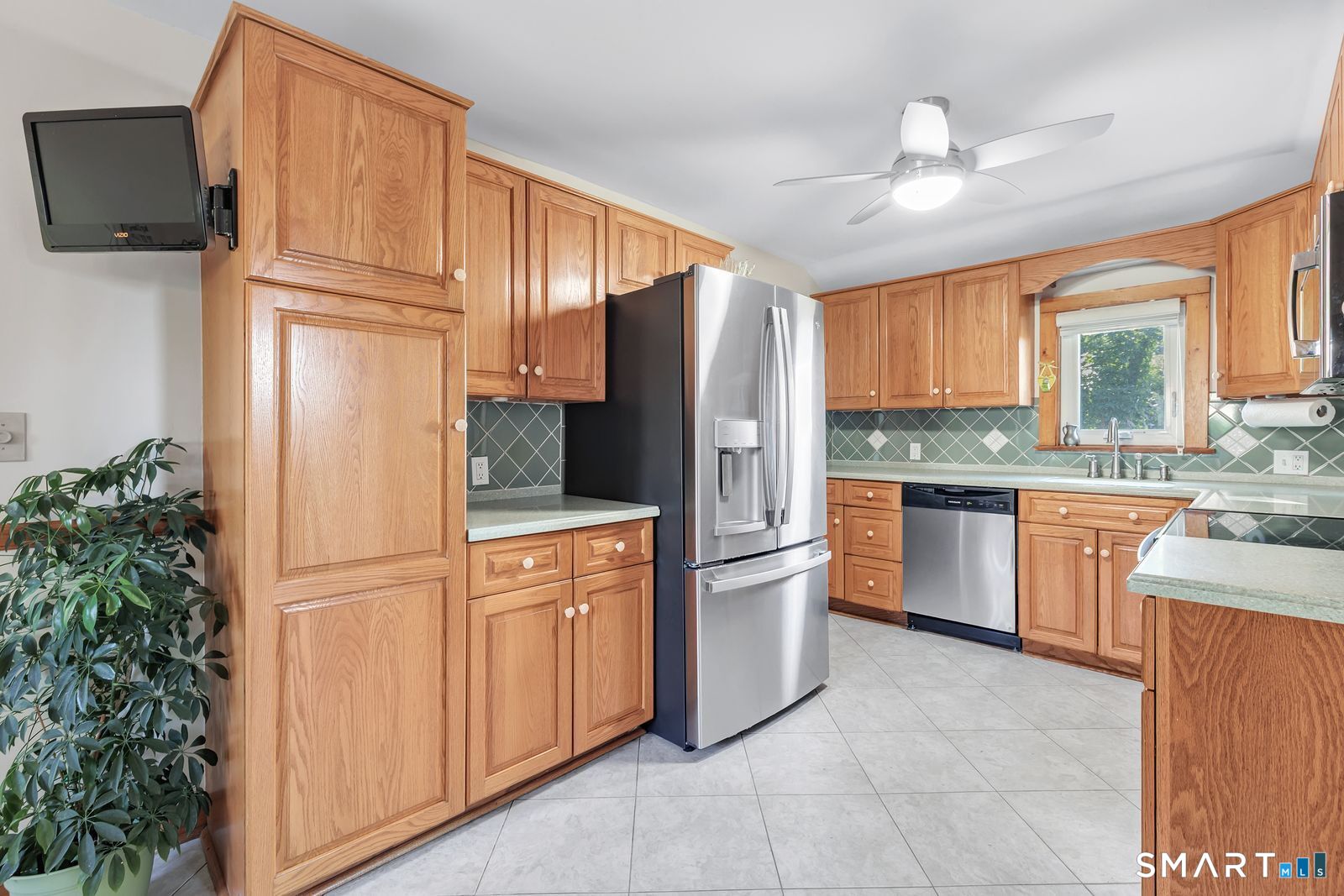 7 Chester Street Milford CT 06460