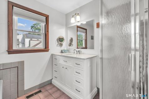 7 Chester Street Milford CT 06460