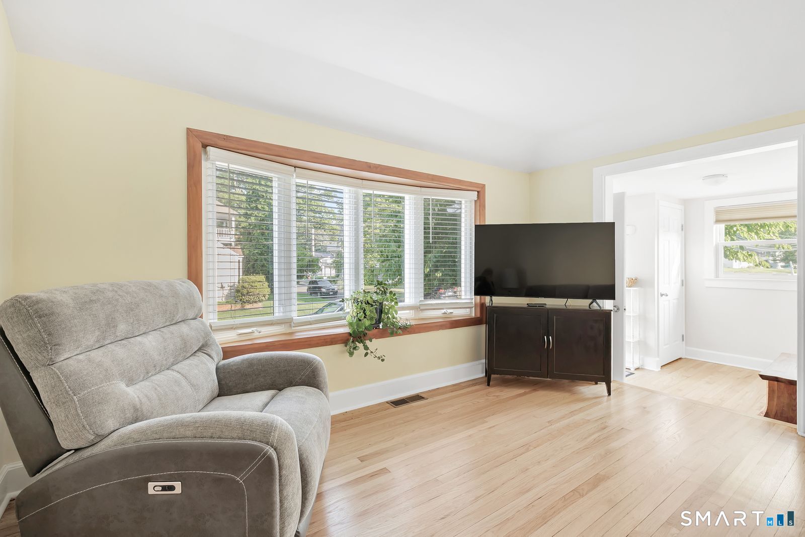 7 Chester Street Milford CT 06460