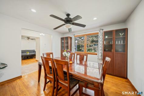 121 Bridgeview Place Stratford CT 06614
