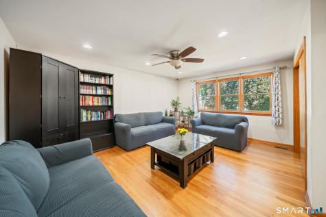 121 Bridgeview Place Stratford CT 06614