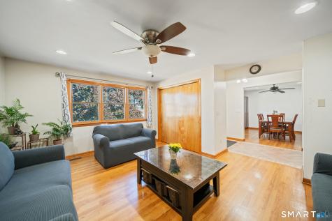 121 Bridgeview Place Stratford CT 06614