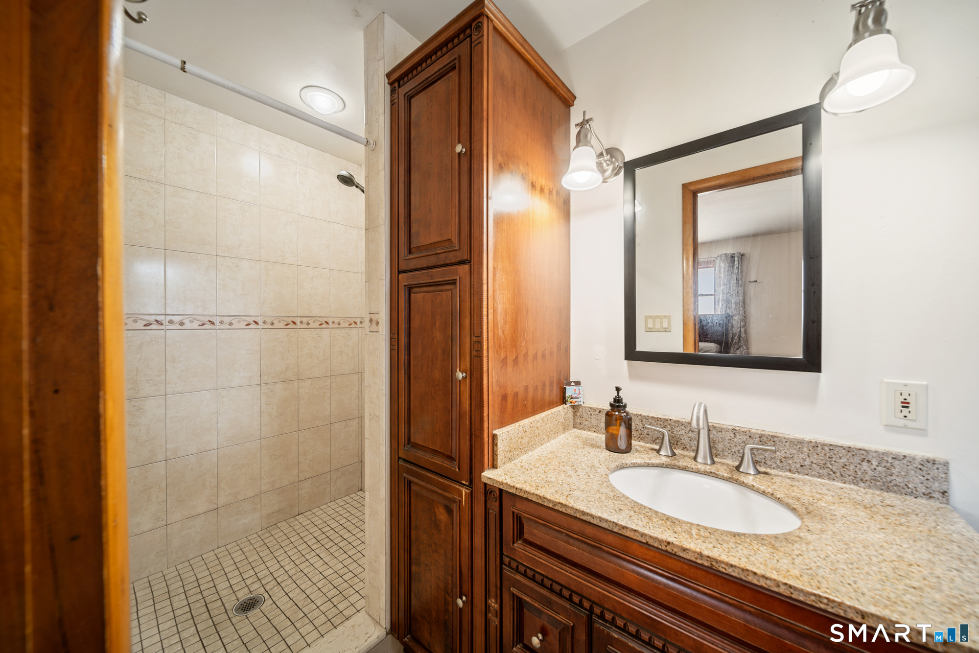 121 Bridgeview Place Stratford CT 06614