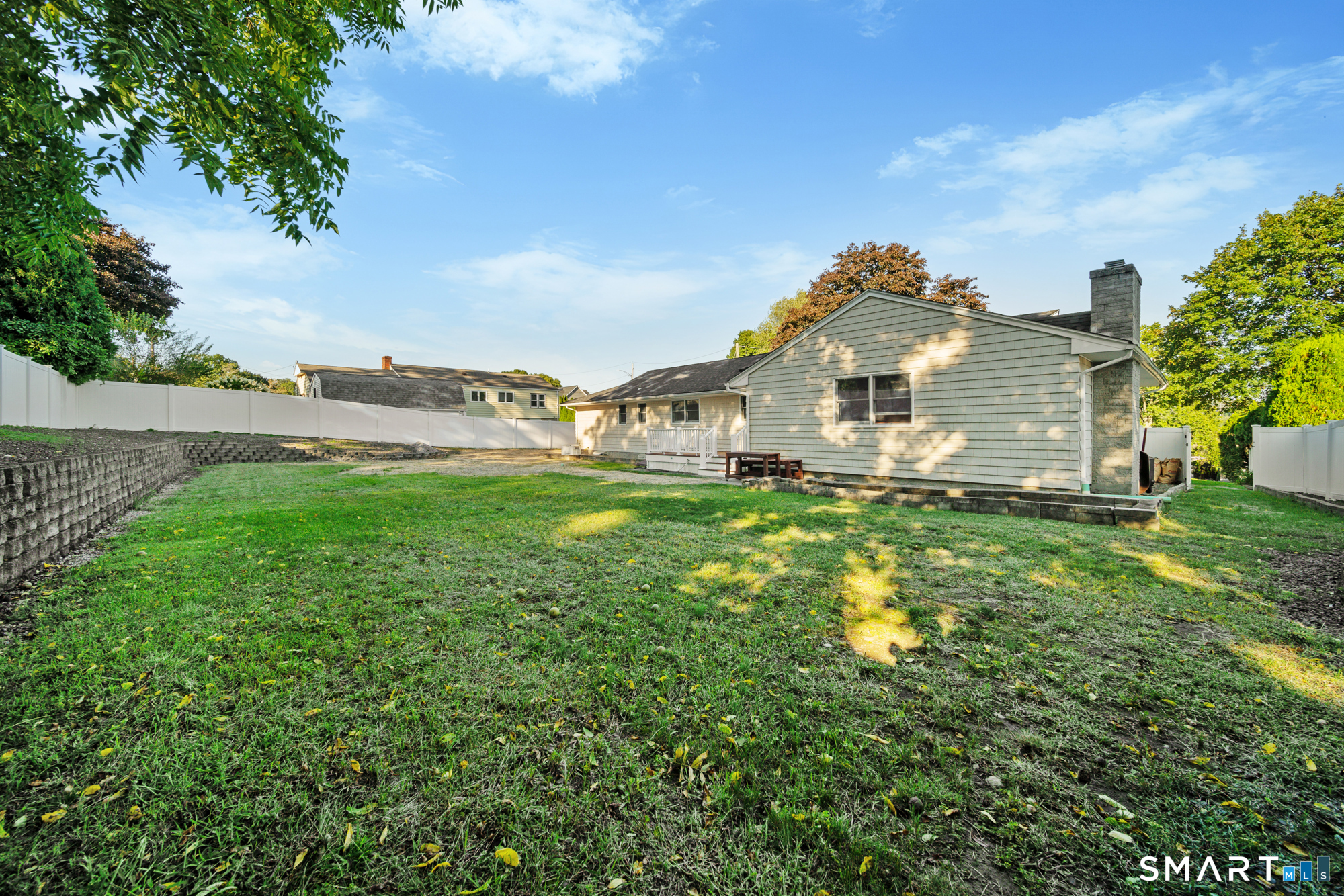 121 Bridgeview Place Stratford CT 06614