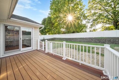 121 Bridgeview Place Stratford CT 06614