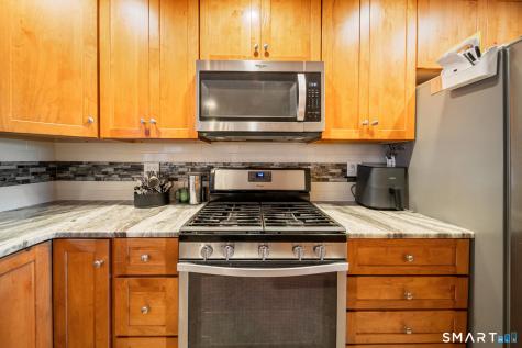 121 Bridgeview Place Stratford CT 06614
