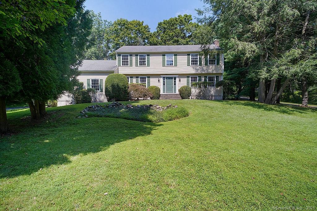 790 Hill Farm Road Fairfield CT 06824